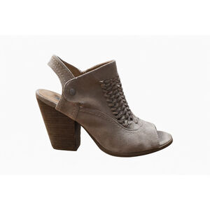 Not Rated Taupe Suede Heels – Size 8